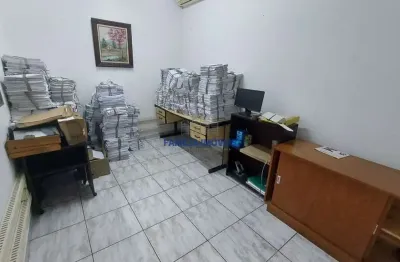 Casa em condomínio fechado com 3 quartos à venda na particular vila augusta, --, vila mathias, santos por r$ 450.000