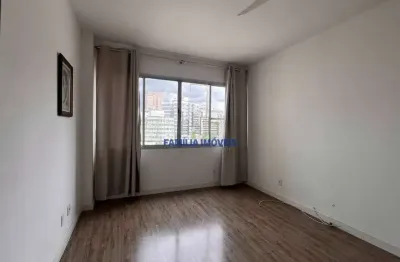 Apartamento com 2 quartos para alugar na Rua Galeão Carvalhal, --, Gonzaga, Santos por R$ 3.500