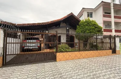 Casa com 4 quartos à venda no solemar, praia grande , 165 m2 por r$ 750.000