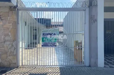 Residência comercial para alugar, 205.00 m2 por r$4500.00  - capao raso - curitiba/pr