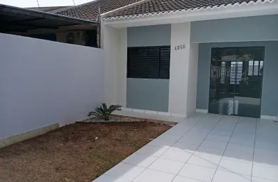 Casa com 2 quartos à venda na Rua Via Láctea, 128, Jardim Universal, Sarandi