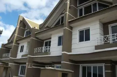 Casa em condomínio fechado com 4 quartos à venda na rua jornalista alceu chichorro, 46, bairro alto, curitiba, 145 m2 por r$ 750.000
