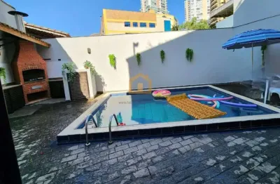 Casa sobreposta baixa com piscina e churrasqueira 3 dormitórios – ponta da praia / santos