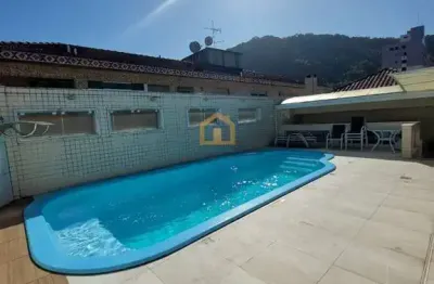 Casa alto padrão, 5 dormitórios, sendo 1 suíte master.
