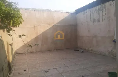 Casa sobrado  reformado na vila mathias – santos/sp