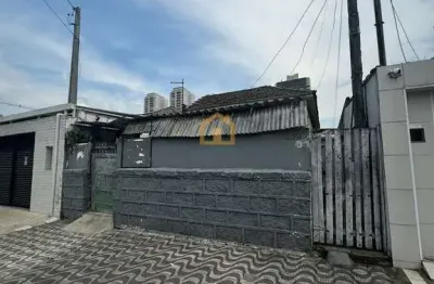 Terreno  7m de frente x 30m de fundos  ponta da praia, santos/sp