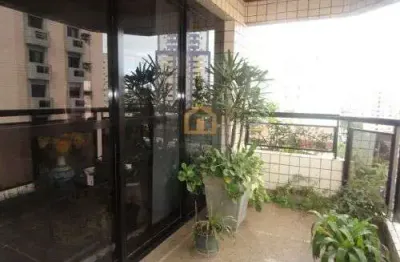 Apartamento 4 suítes com armários planejados de frente, bairro boqueirão em santos.