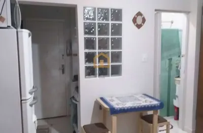Kitnet / Stúdio à venda na Avenida Doutor Epitácio Pessoa, Embaré, Santos
