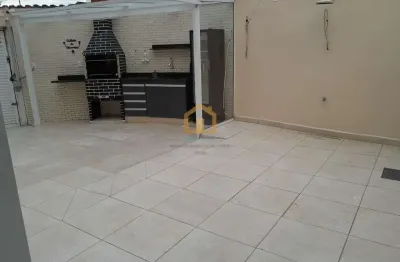 Sobrado à venda 2 dormitórios com móveis planejados – marapé, santos/sp
