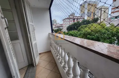 Apartamento padrão 2 dormitórios amplos, sendo 1 com sacada de frente.