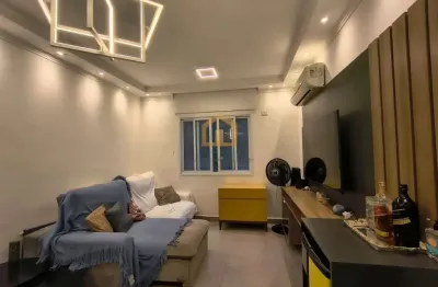 Casa duplex no campo grande – 2 suítes, lavabo e 2 vagas  no bairro campo grande - santos/sp