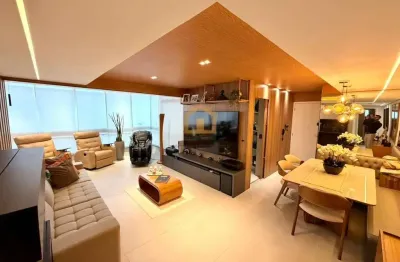 Apartamento Garden 2 dormitórios, sendo 1 suíte 137 m² 2 vagas de garagem demarcada no bairro Marapé - Santos/SP