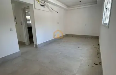 Casa Ampla com 3 Dormitórios | 3 Suítes | 145m² | Gonzaga, Santos