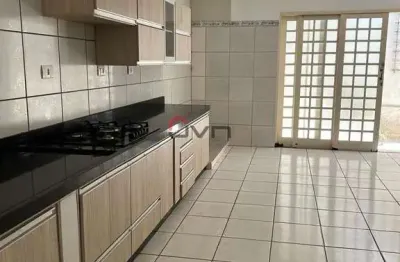Casa com 3 quartos à venda na Nossa Senhora Aparecida, Uberlândia 