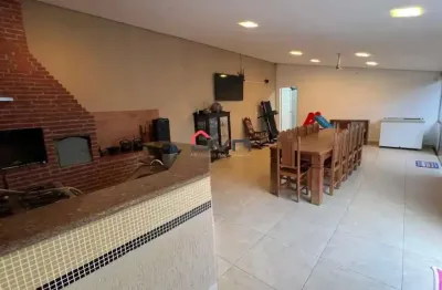 Casa com 4 quartos à venda no Osvaldo Rezende, Uberlândia 