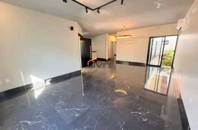Casa com 3 quartos à venda no Conjunto Segismundo Pereira, Uberlândia 