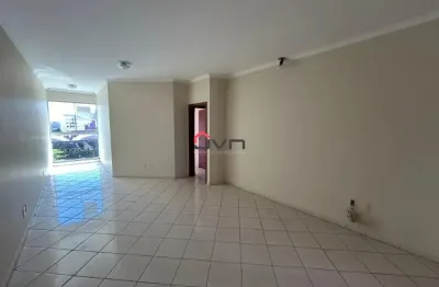 Apartamento com 3 quartos para alugar na Rua Licydio Paes, Santa Mônica, Uberlândia
