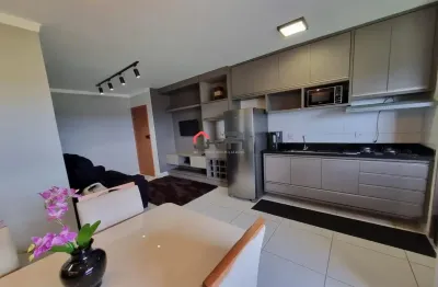 Apto para locação na zona sul, com armários e elevador