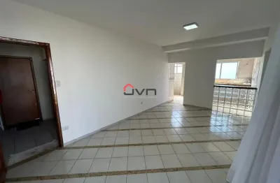 Apartamento no bairro santa mônica com 03 quartos, sendo 01 suíte.