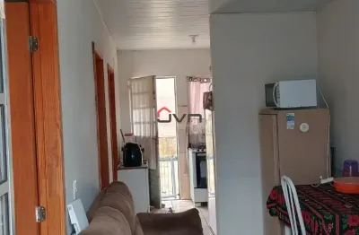 Casa com 2 quartos à venda na Rua Maria Filomena Guerra, 161, Loteamento Monte Hebron, Uberlândia