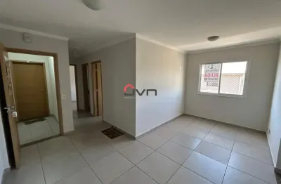 Apartamento disponível localizado no Bairro Brasil, contendo 2 quartos, banheiro social, sala em dois ambientes, armários planejados, garagem para 1 carro.  faça contato e venha conhecer.