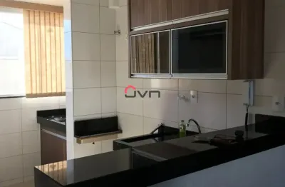 Apartamento a venda em ótima localização!  Contando com 2 quartos sendo um suíte com armários, sala, cozinha com armários, banheiro social, área de serviço e uma vaga de garagem.    Agende sua visita 