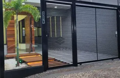 Casa com 3 quartos à venda na Avenida Paris, 890, Parque Residencial Joaquim Toledo Piza, Londrina