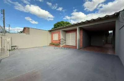 Casa com 4 quartos para alugar na Rua Tremembés, 270, Vila Casoni, Londrina