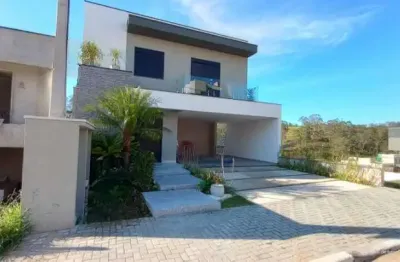 Sobrado para Venda em Mogi das Cruzes, Cézar de Souza, 3 dormitórios, 3 suítes, 2 banheiros, 4 vagas