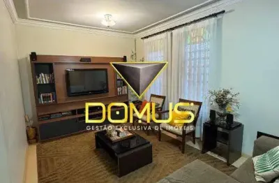 Linda casa no jardim Bancarios com 3 dormitorio, sendo 2 suite e com area gourmet.