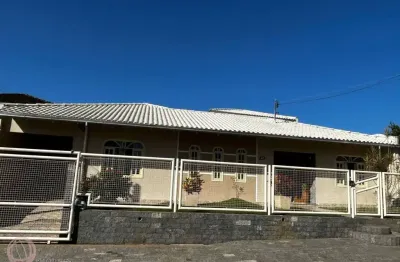 Casa com 3 quartos à venda no ilha da figueira, jaraguá do sul , 251 m2 por r$ 950.000