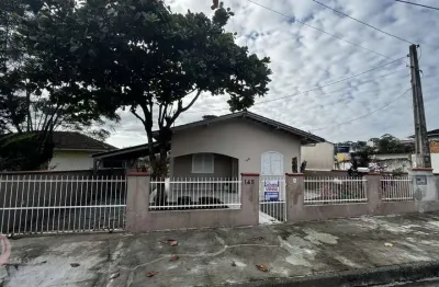 Casa com 2 quartos à venda no ilha da figueira, jaraguá do sul , 70 m2 por r$ 750.000