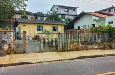Terreno à venda no Jaraguá 99, Jaraguá do Sul 