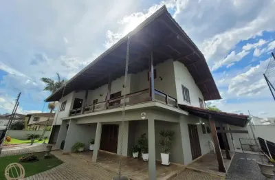 Casa comercial com 2 salas para alugar no centro, jaraguá do sul , 360 m2 por r$ 12.000