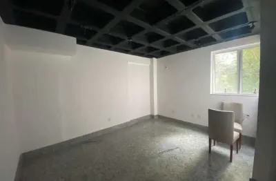 Sala comercial para alugar na Rua Tereza Mota Valadares, 837, Buritis, Belo Horizonte