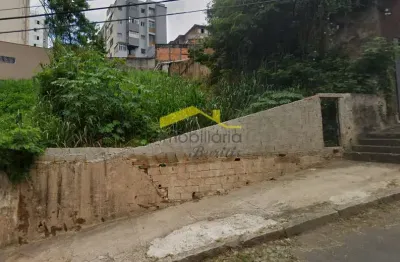 Terreno à venda na Rua Darcy Vargas, 23, Nova Suíssa, Belo Horizonte