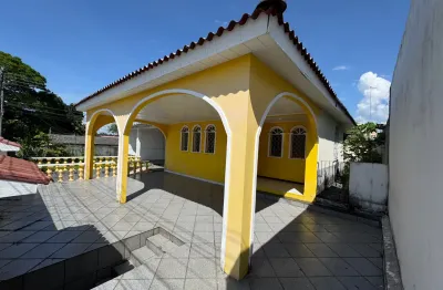 Casa com 3 quartos à venda na Rua Belgrado, Planalto, Manaus