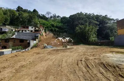 Terreno à venda no Quissama, Petrópolis 
