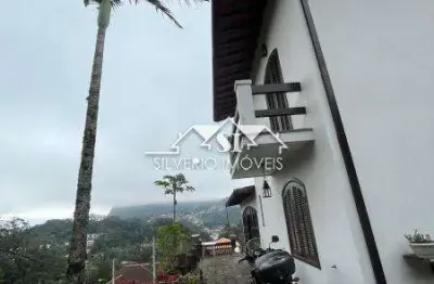 Casa com 3 quartos à venda no Castelanea, Petrópolis 