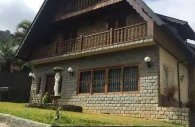 Casa com 6 quartos à venda no Mosela, Petrópolis 