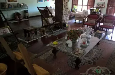 Casa com 6 quartos à venda no Samambaia, Petrópolis 