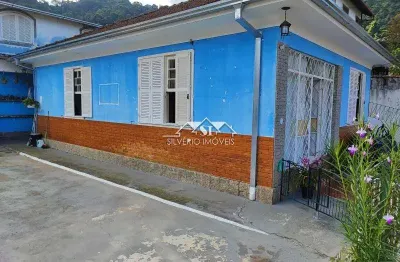 Casa com 5 quartos à venda no Mosela, Petrópolis 