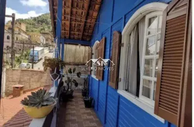 Casa com 3 quartos à venda no Mosela, Petrópolis 