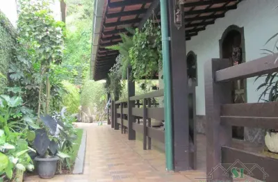 Casa com 3 quartos à venda no Mosela, Petrópolis 