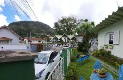 Casa em condomínio fechado com 3 quartos à venda no Quitandinha, Petrópolis 