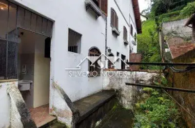Casa com 3 quartos à venda no Castelanea, Petrópolis 