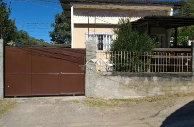 Casa com 3 quartos à venda no Carangola, Petrópolis 