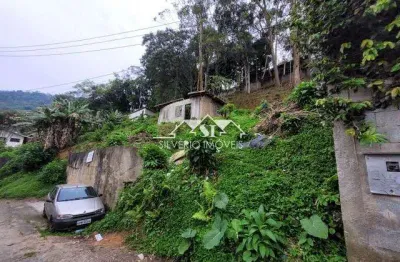 Terreno à venda no Mosela, Petrópolis 