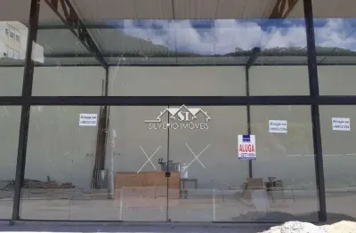 Ponto comercial para alugar no Samambaia, Petrópolis 