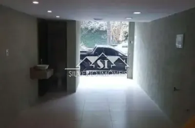Ponto comercial para alugar no Bingen, Petrópolis 